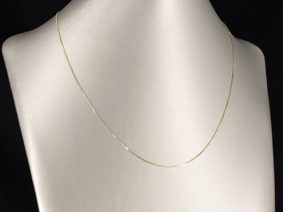 14K Yellow Gold Baby Box Chain