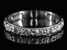  The Lillian Band in 18K White Gold