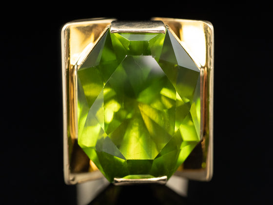 18K Yellow Gold Ring Featuring a 20 Carat Peridot