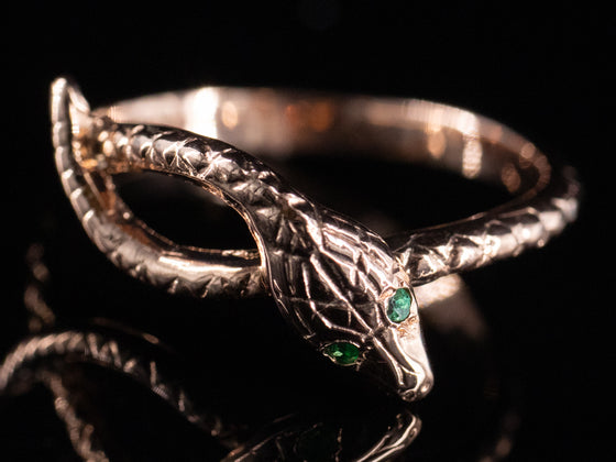 The Serpentine Emerald Snake Band in 14K Rose Gold